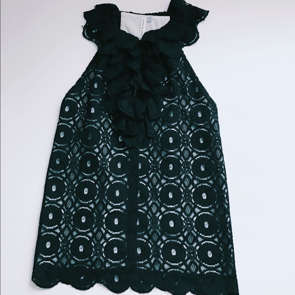 Robbi & Nikki Ruffle Sleeveless Black Blouse M